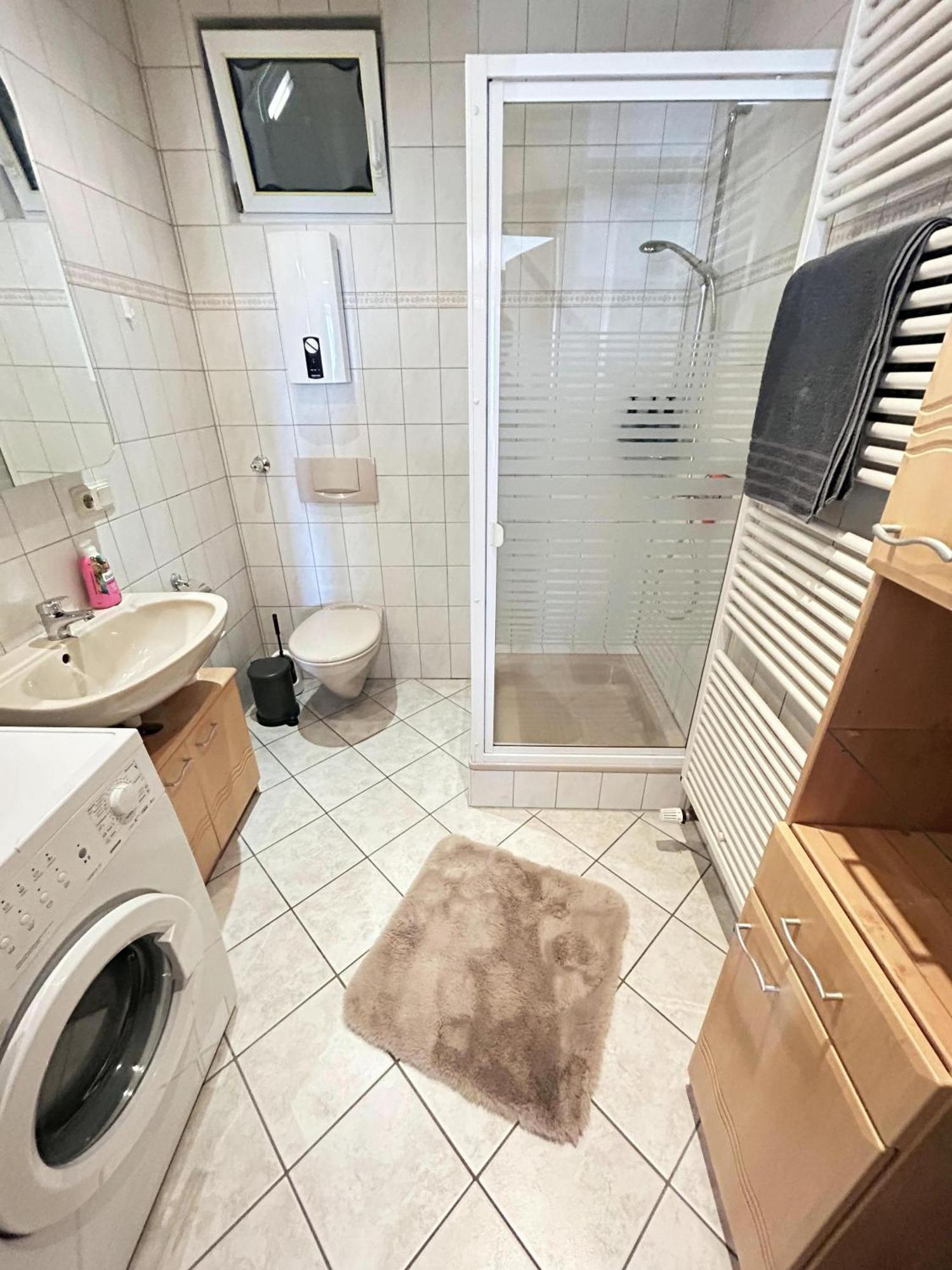Zentrale Ferienwohnung Trier-Euren Mit Heimkino, Kueche, Wallbox & Kostenlose Fahrraeder Екстер'єр фото