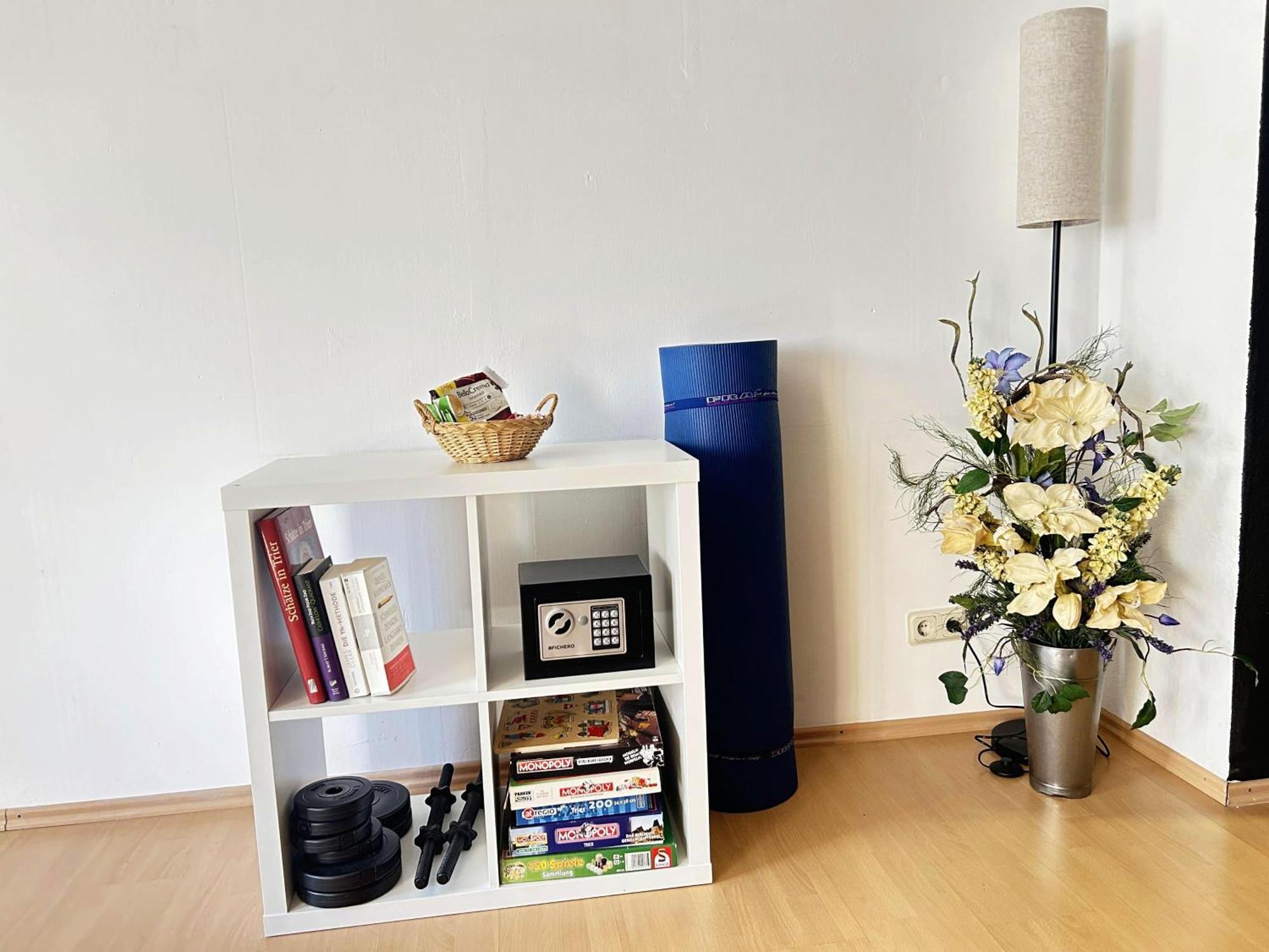 Zentrale Ferienwohnung Trier-Euren Mit Heimkino, Kueche, Wallbox & Kostenlose Fahrraeder Екстер'єр фото